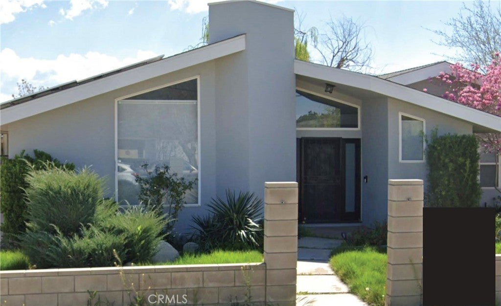 Photo of Listing #DW25273385