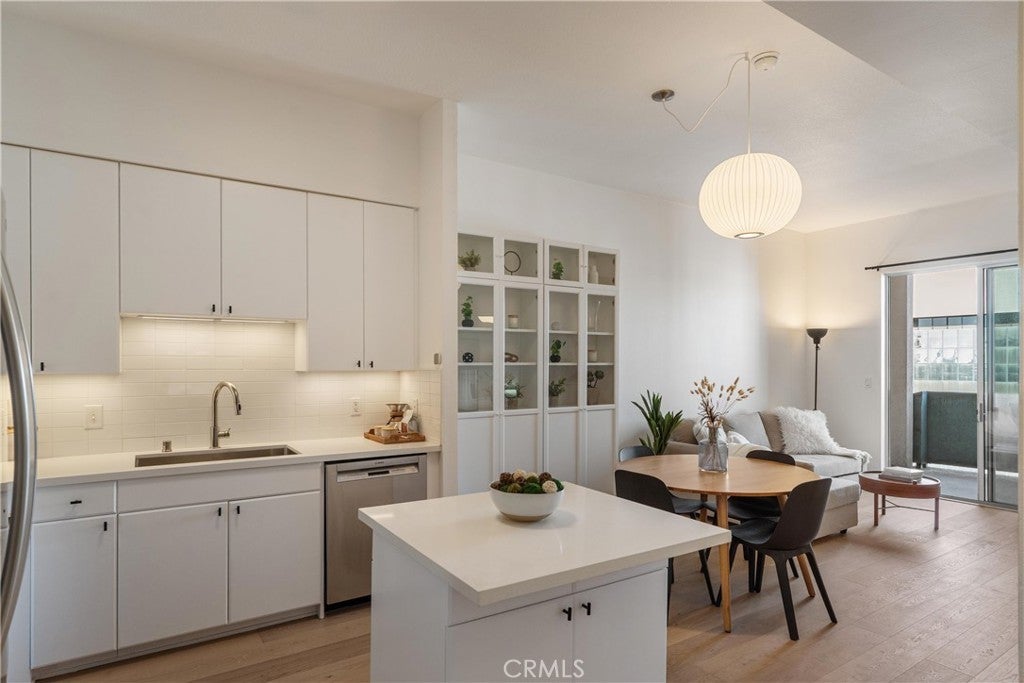 Photo of Listing #RS25270468