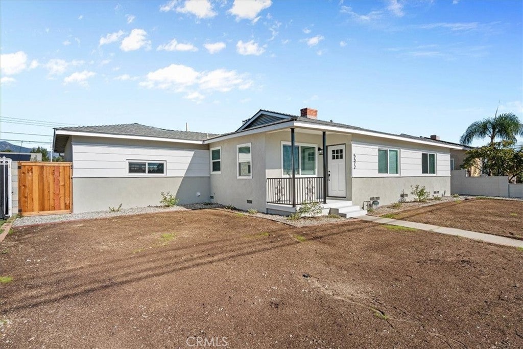 Photo of Listing #IV25273760