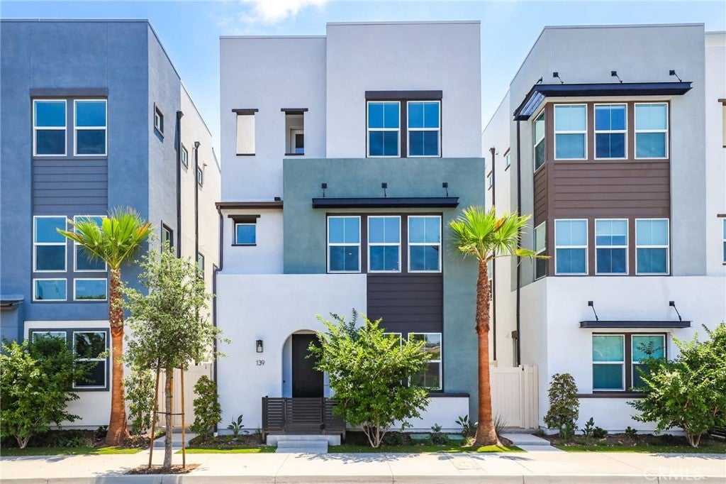 Photo of Listing #PW25273522