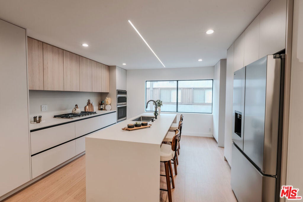 Photo of Listing #25627087