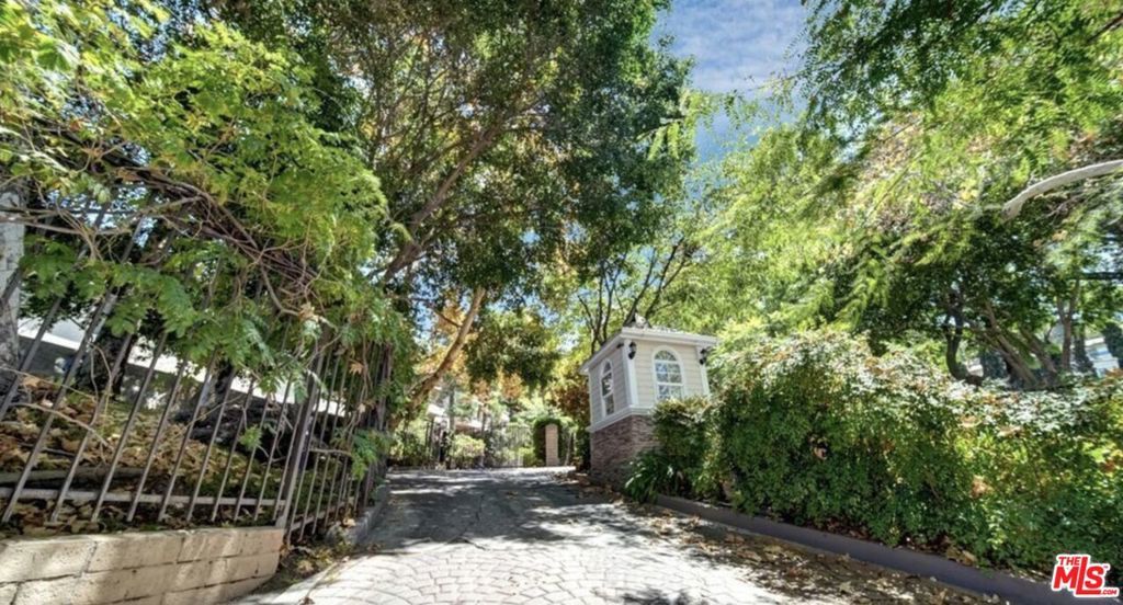 Photo of Listing #25622299