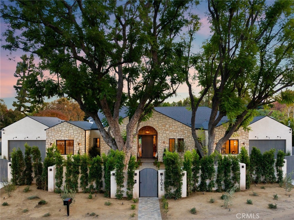 Photo of Listing #SR25272942