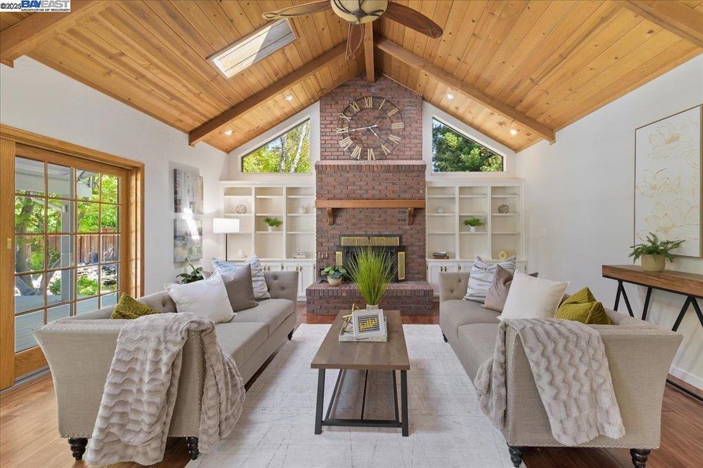 Photo of Listing #41119022