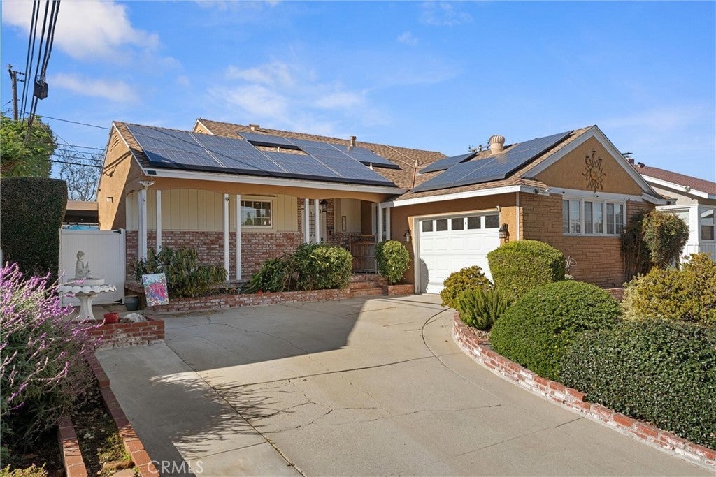 Photo of Listing #PW25273843