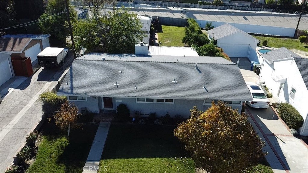 Photo of Listing #DW25274259