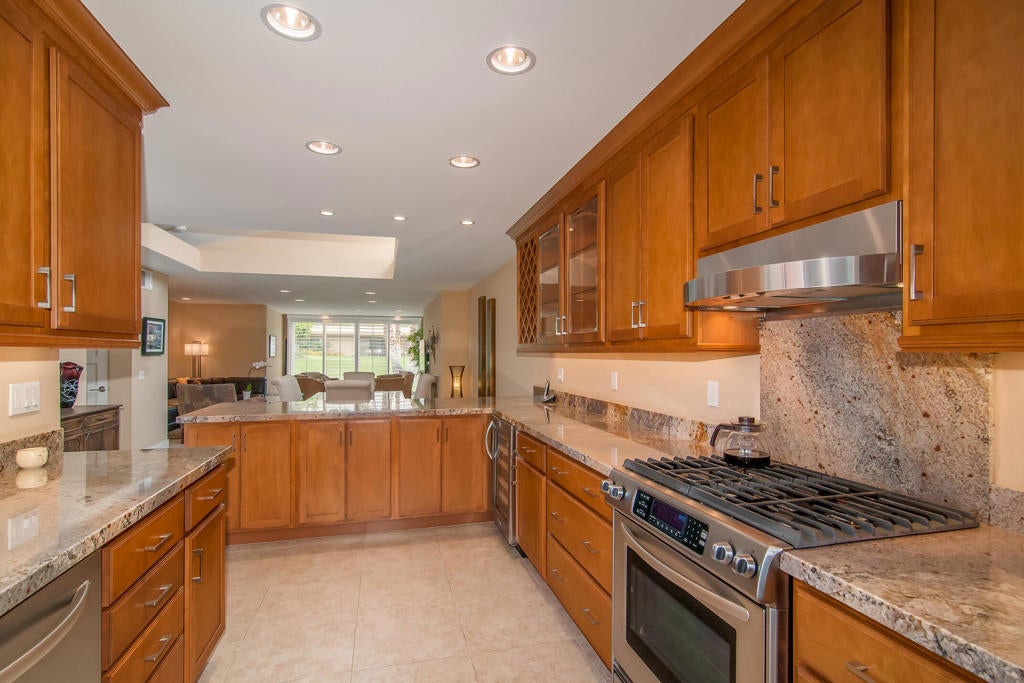 48275 Racquet Lane, Palm Desert