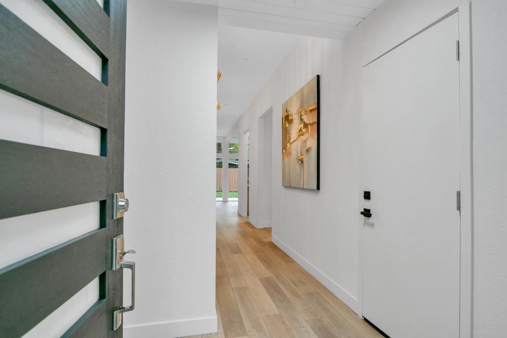 Photo of Listing #ML82029248