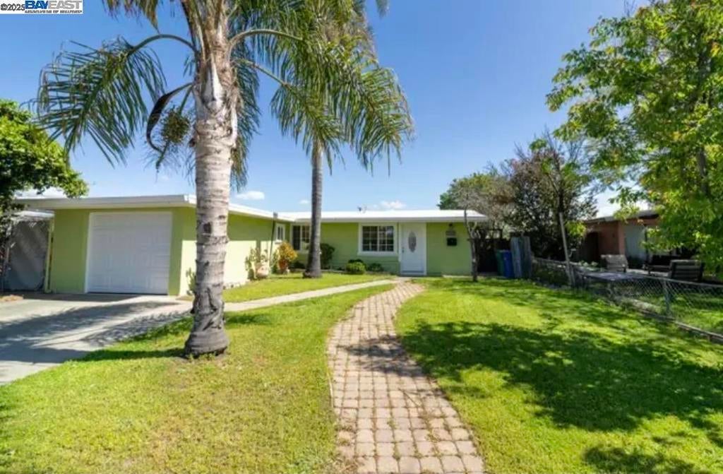 Photo of Listing #41119043