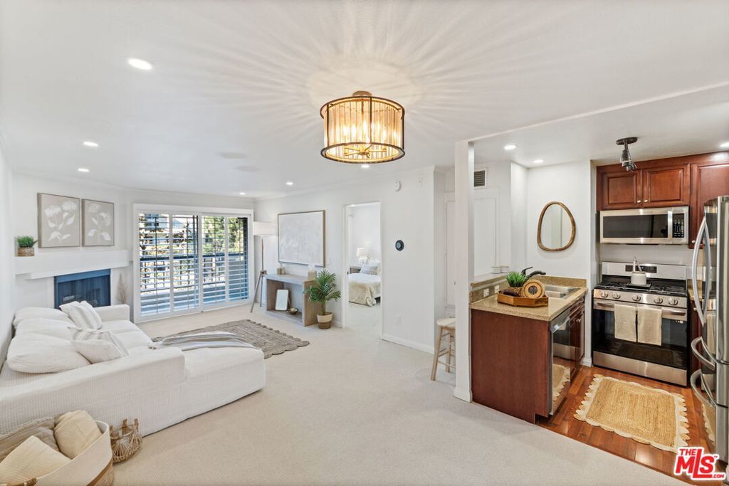 Photo of Listing #25627747