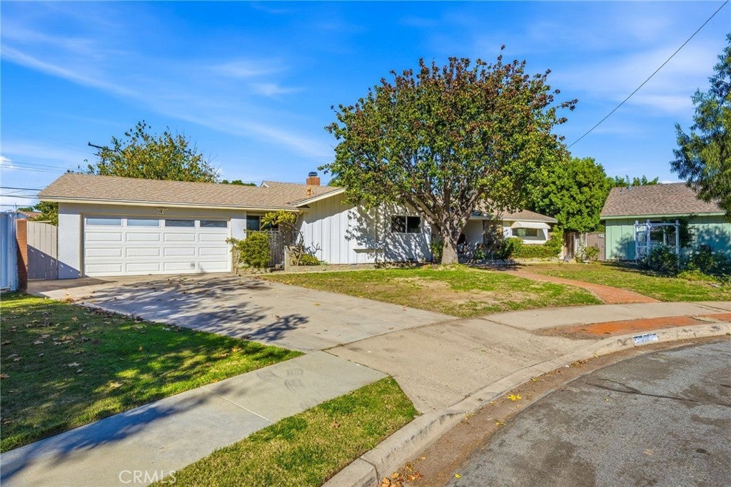 Photo of Listing #OC25272926