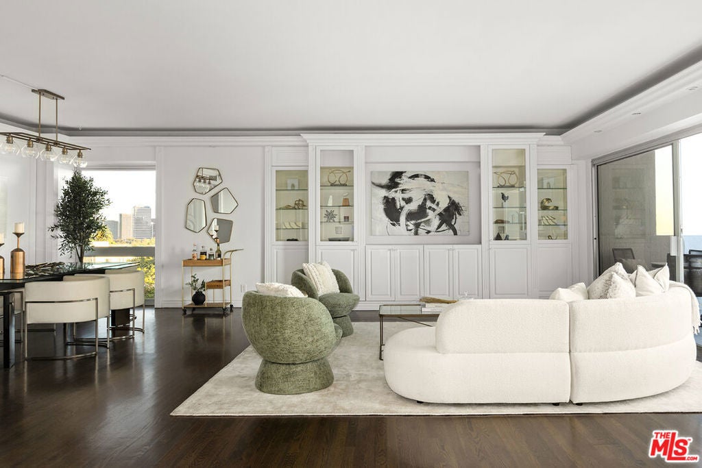 Photo of Listing #25627063