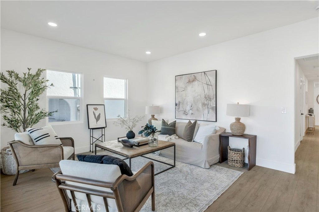 Photo of Listing #OC25274561