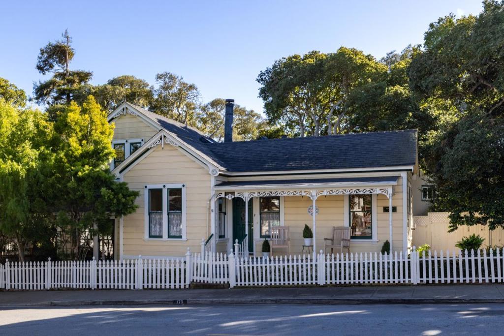 Photo of Listing #ML82028120