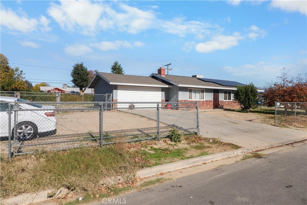 Photo of Listing #CV25273999