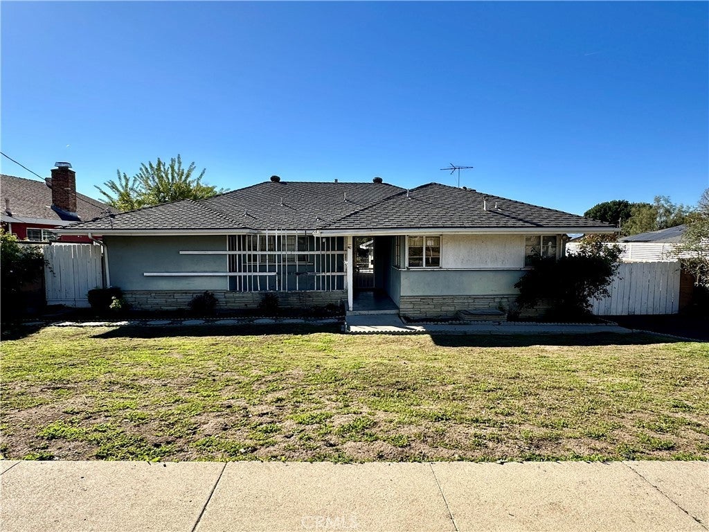 Photo of Listing #SR25274929