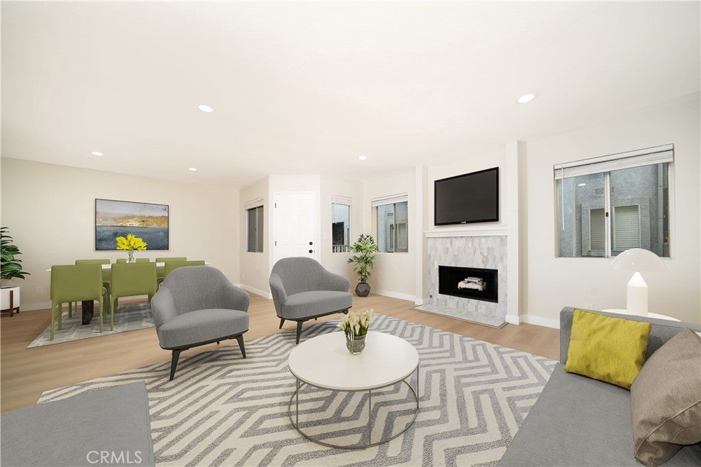 Photo of Listing #OC25274955