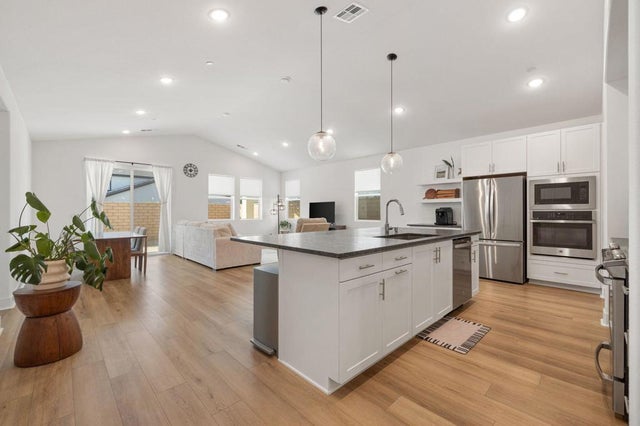 42501 Solicio Way, Indio