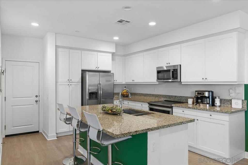 Photo of Listing #250045638SD