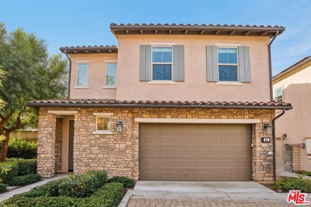 Photo of Listing #25628169