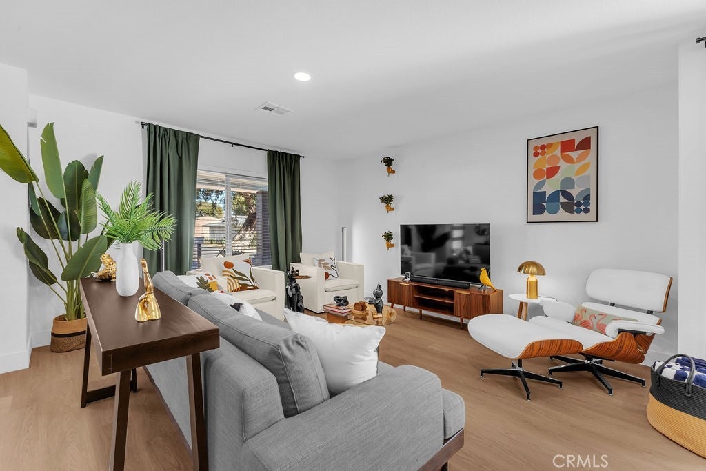 481 W Sunview, Palm Springs