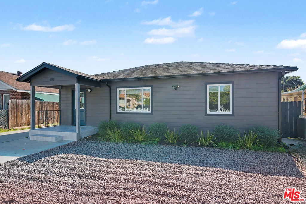 Photo of Listing #25627077