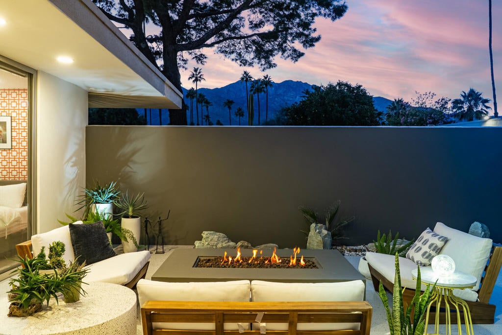 187 Westlake Drive, Palm Springs