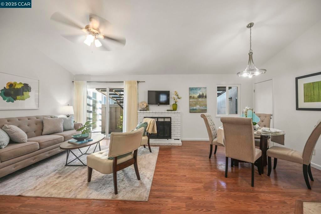 Photo of Listing #41119141