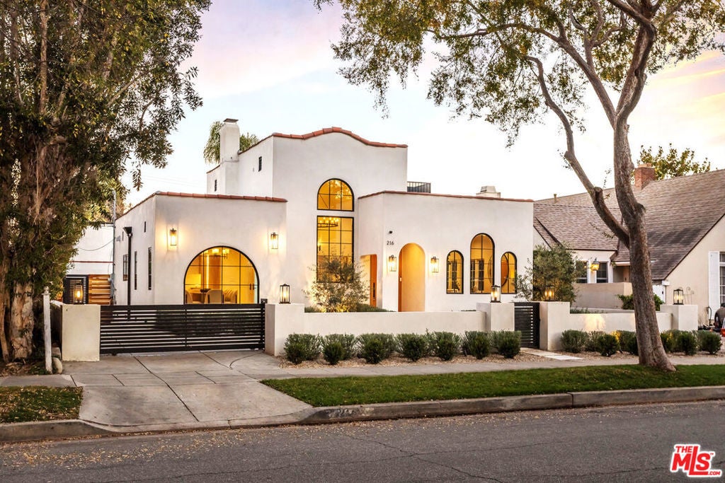 Photo of Listing #25628199