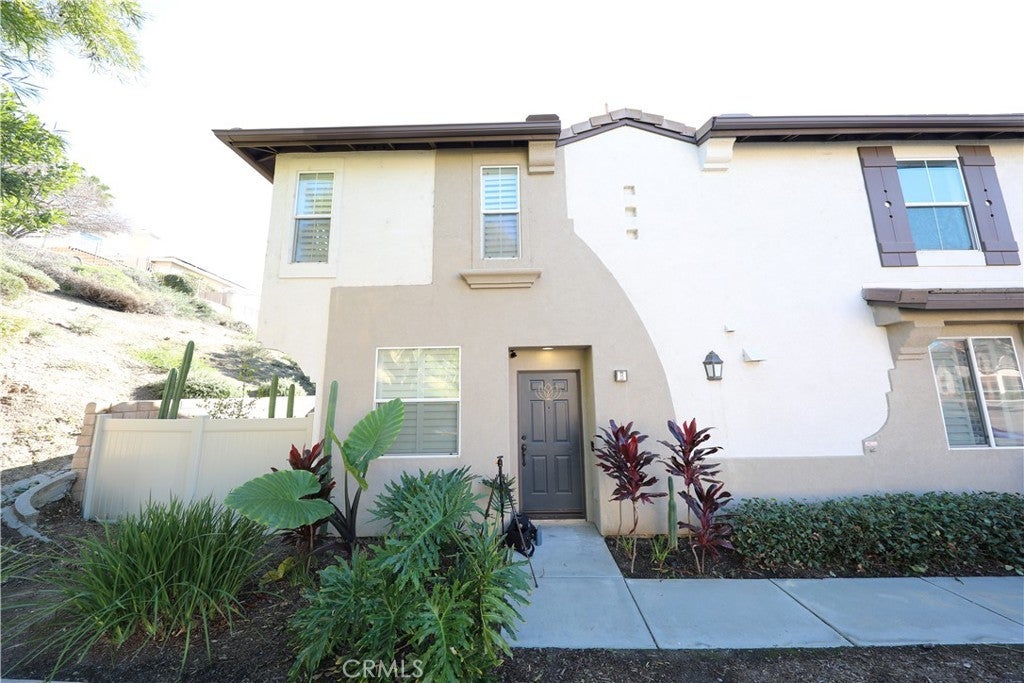 Photo of Listing #SB25271407