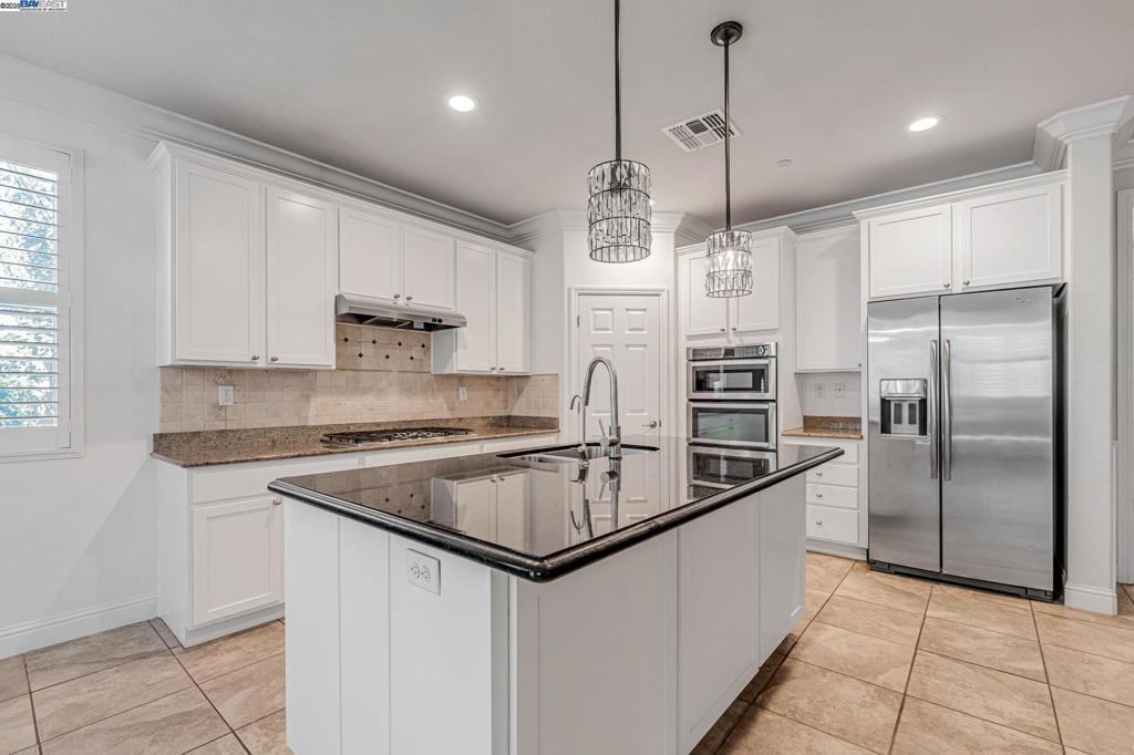 Photo of Listing #41119161