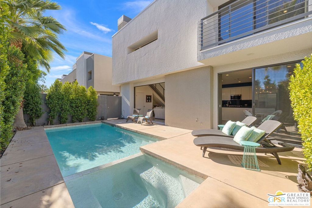 1534 E Baristo Road, Palm Springs