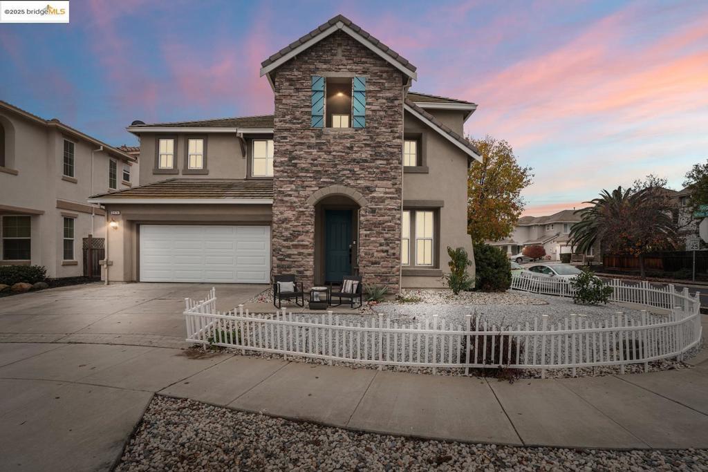 Photo of Listing #41119173