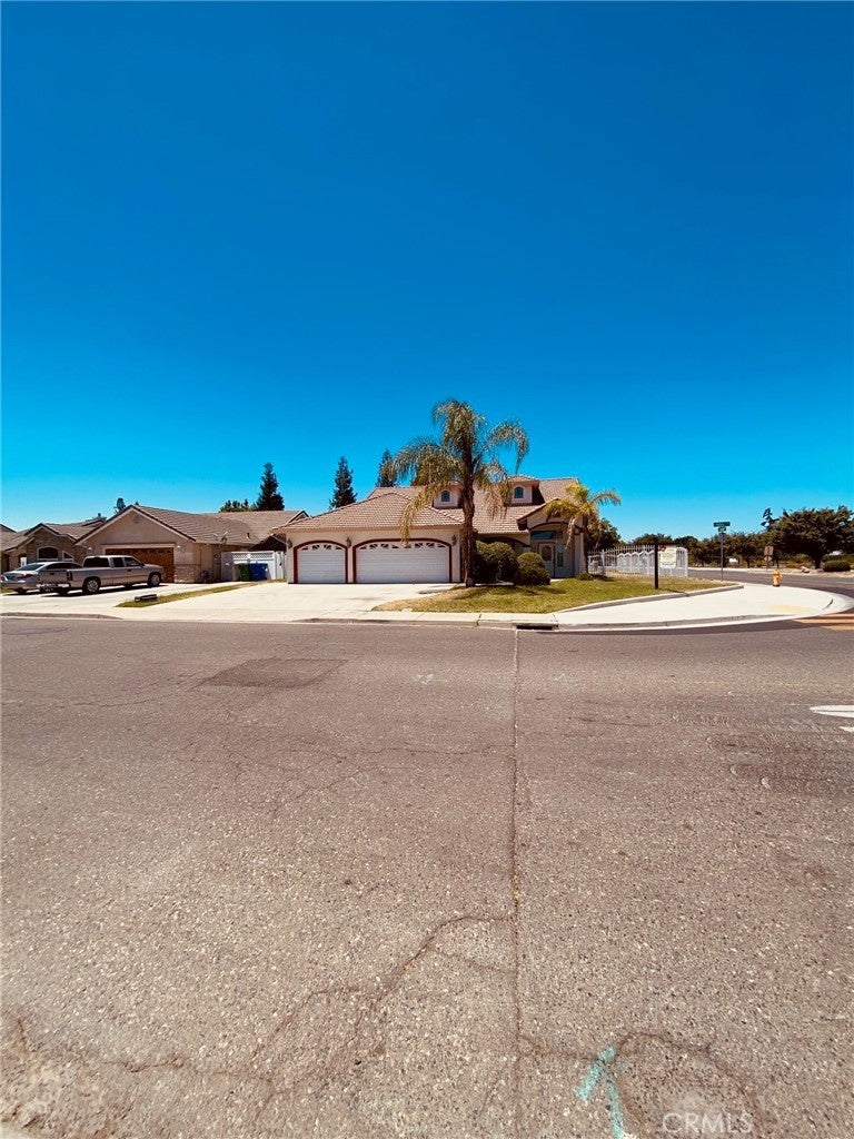 Photo of Listing #MC25275510