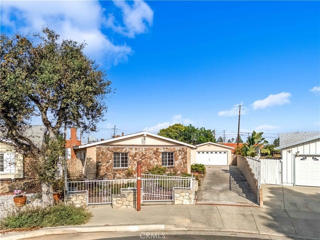 24200 Post Master, Harbor City