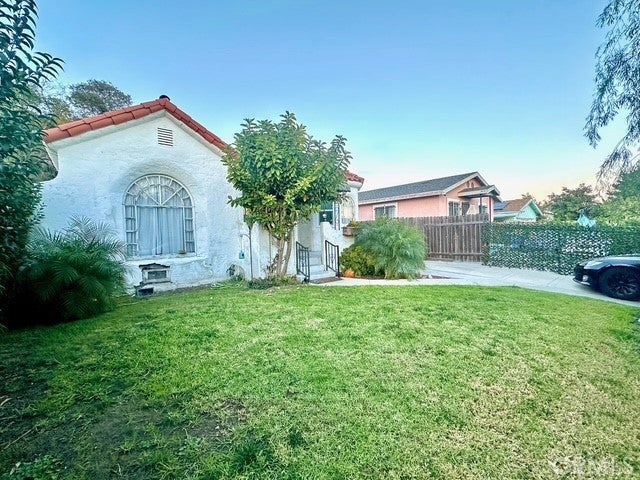 Photo of Listing #DW25275695