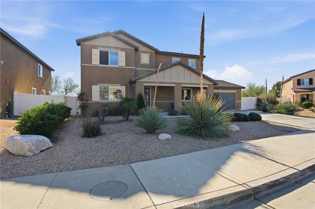 Photo of Listing #IV25275649