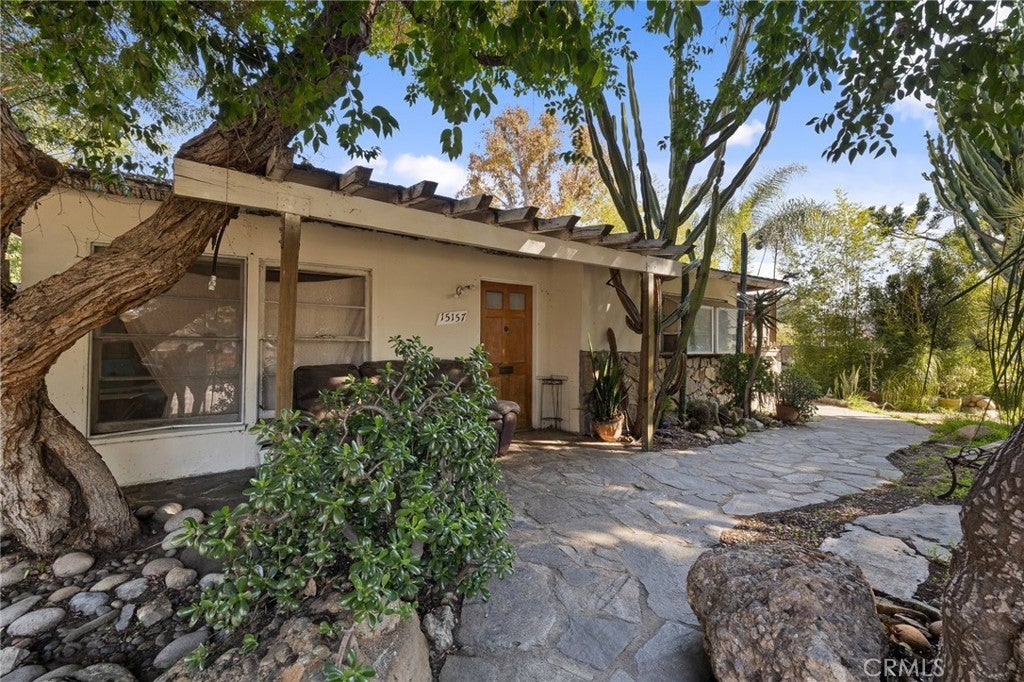 Photo of Listing #SR25274636