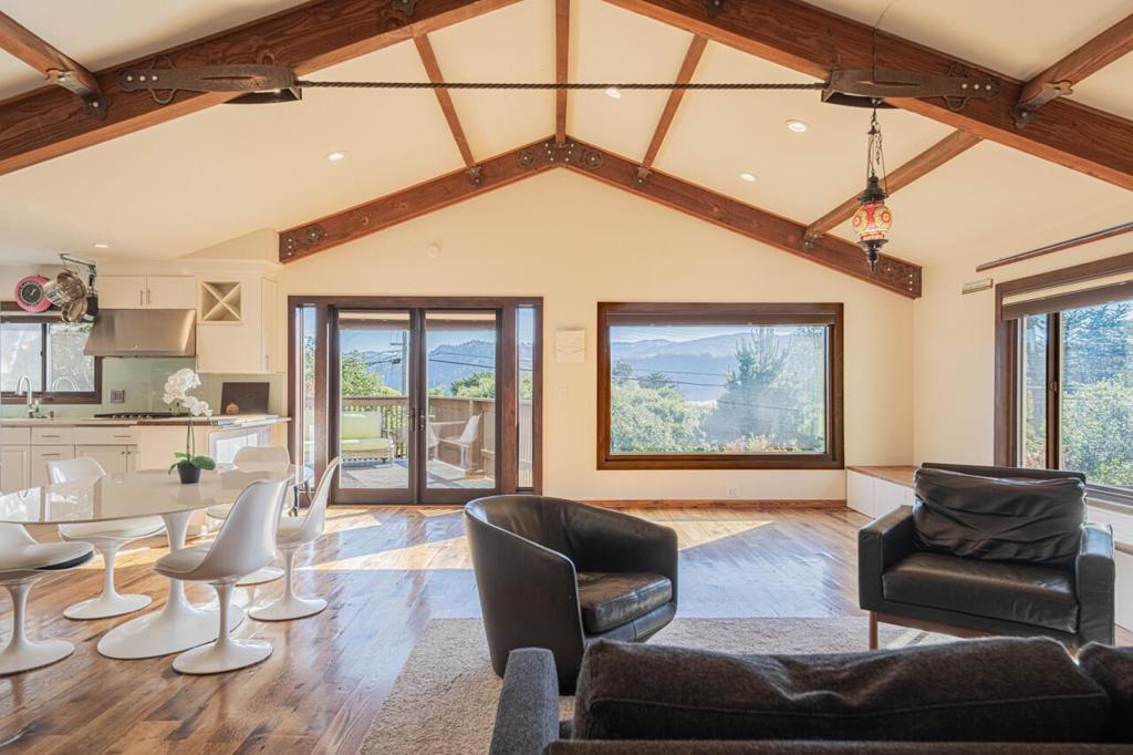 Photo of Listing #ML82029489