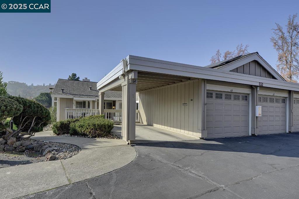 Photo of Listing #41119257