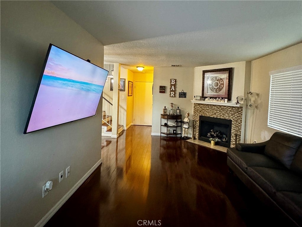 Photo of Listing #CV25265361