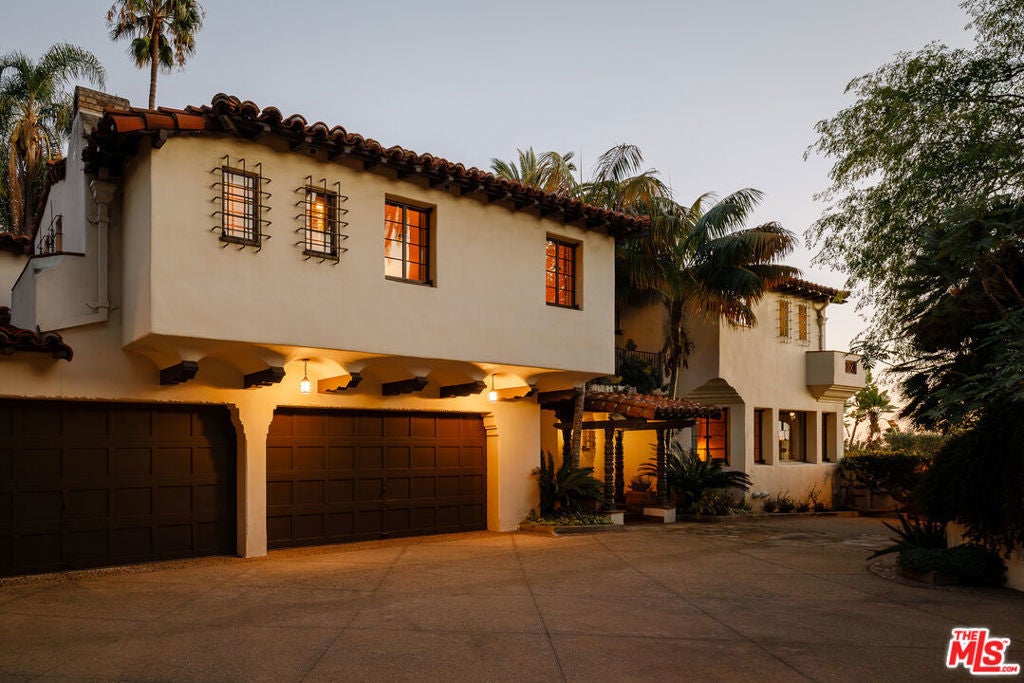 Photo of Listing #25628895