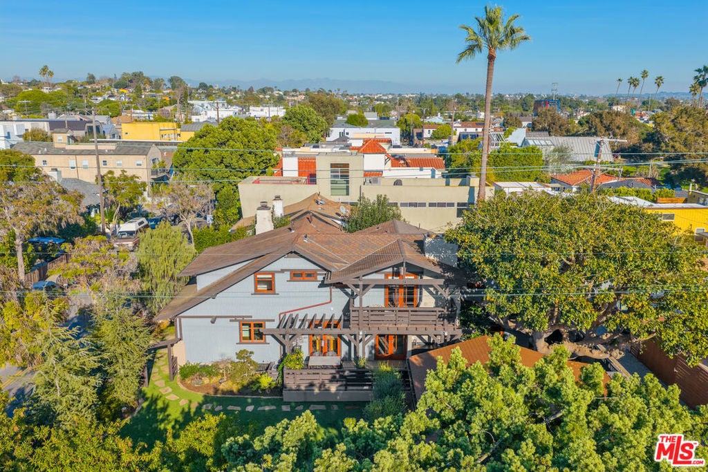 Photo of Listing #25628717