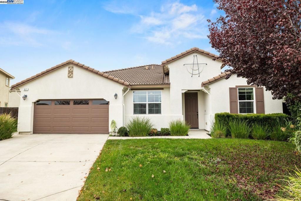 917 Talaria Ct, Oakley