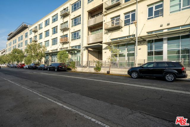 530 S Hewitt Street # 147, Los Angeles