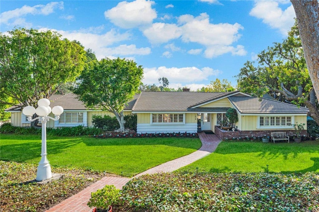 Photo of Listing #PW25271746