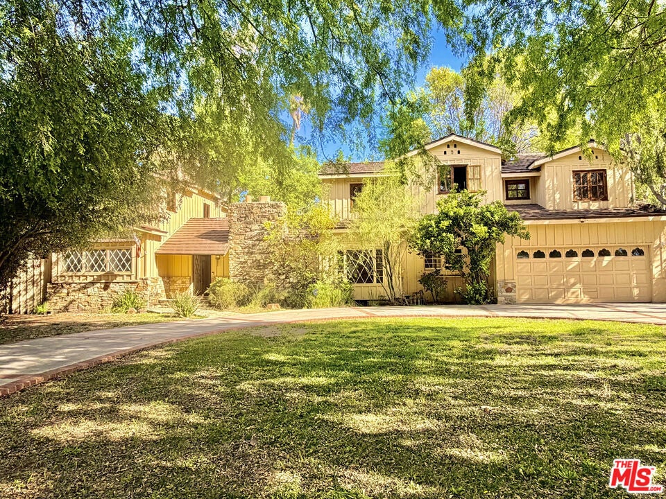 Photo of Listing #25629097