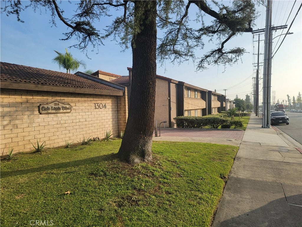 Photo of Listing #CV25276978