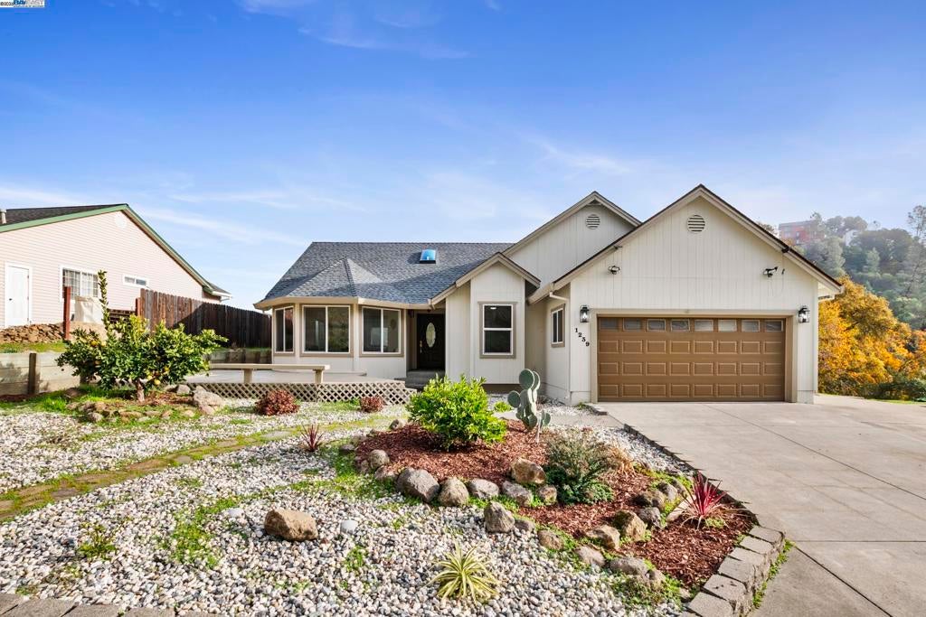 Photo of Listing #41119318