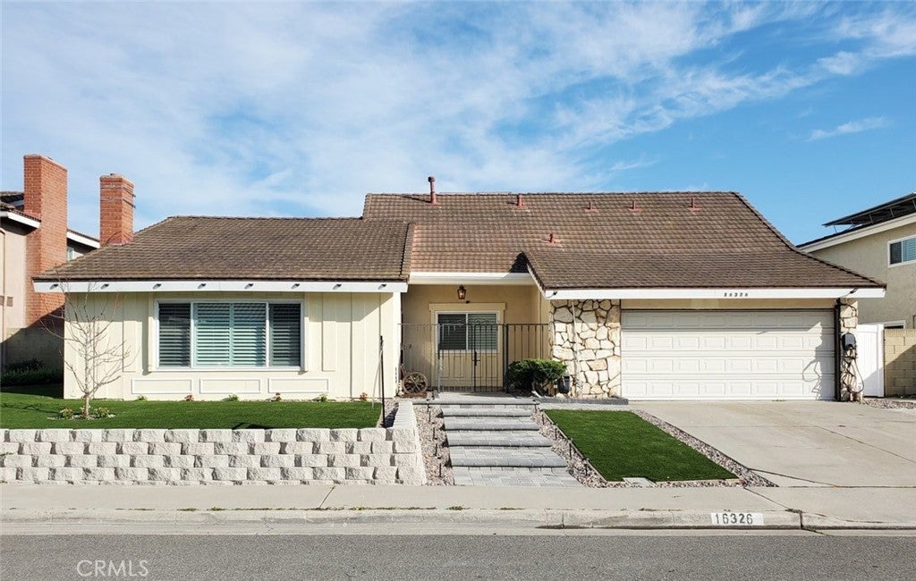 16326 Mount Baden Powell, Fountain Valley